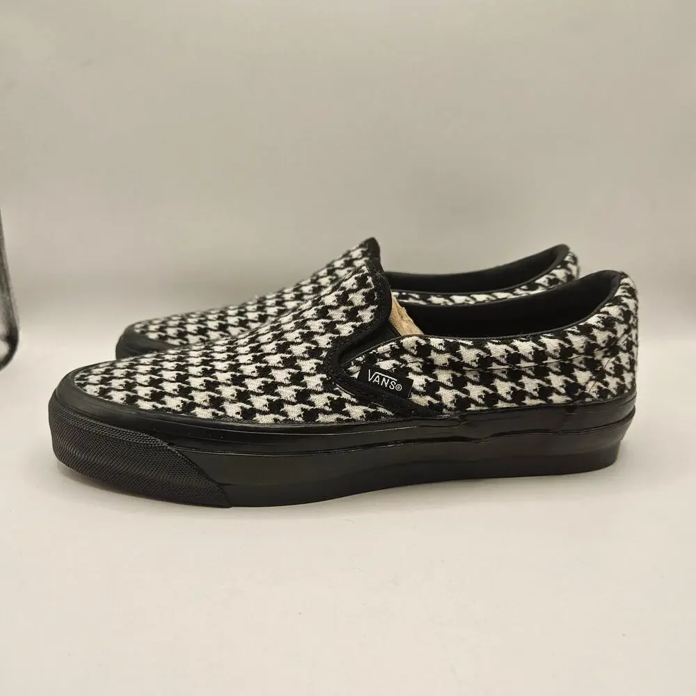 VANS WOMEN'S 8 SLIP ON BLACK WHITE HOUNDSTOOTH LOW TOP SNEAKERS NWOB